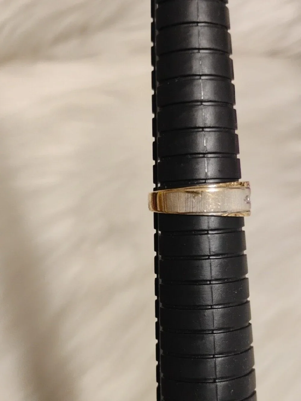 Men’s 10k Solid Gold Two-Tone Accent 5 Diamond Band